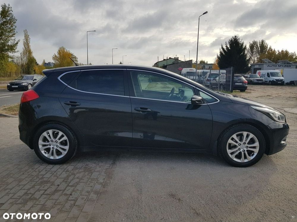 Kia Ceed 1.6 CRDi L - 4