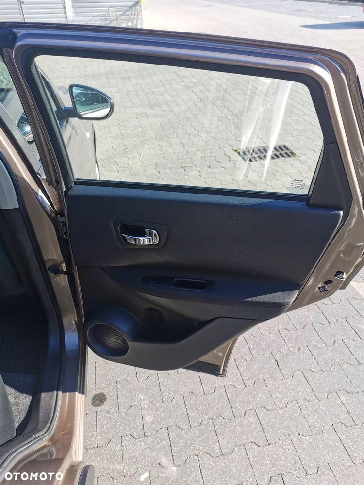 Nissan Qashqai - 24