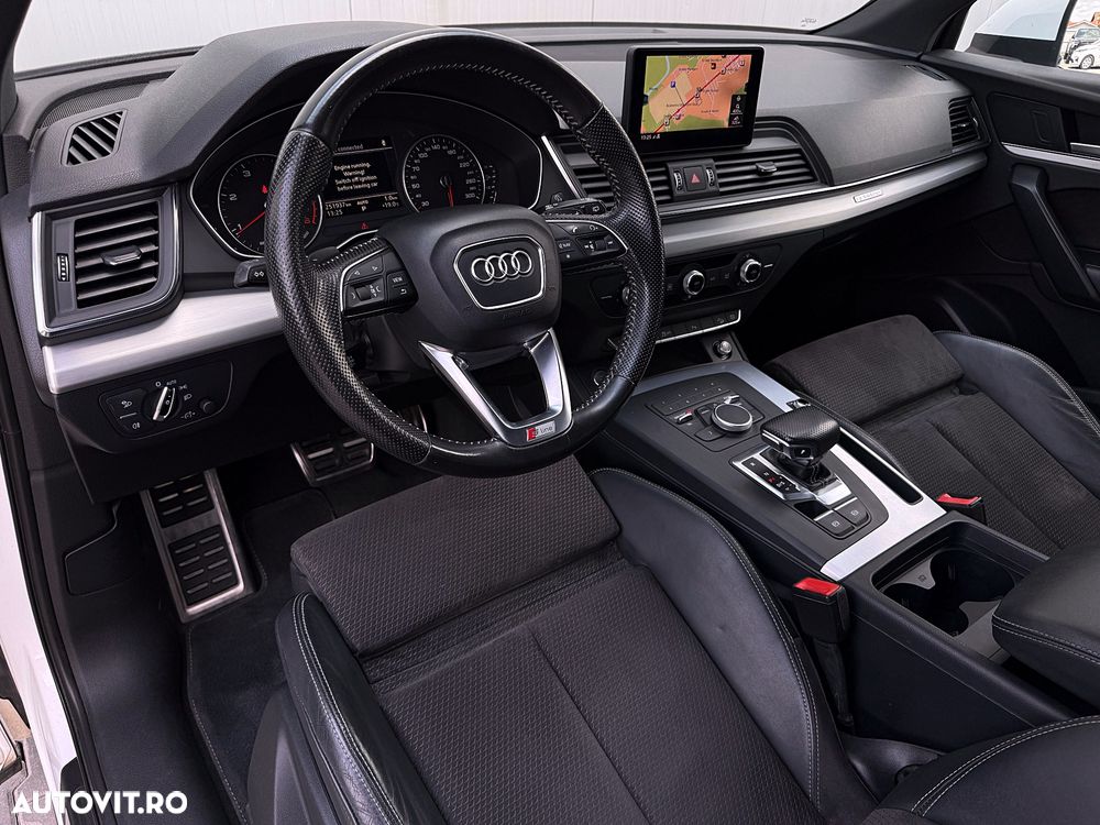 Audi Q5 2.0 40 TDI quattro S tronic Design - 18