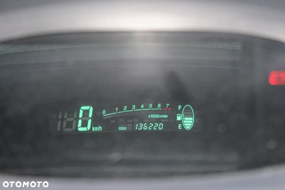 Toyota Yaris 1.3 Terra - 7