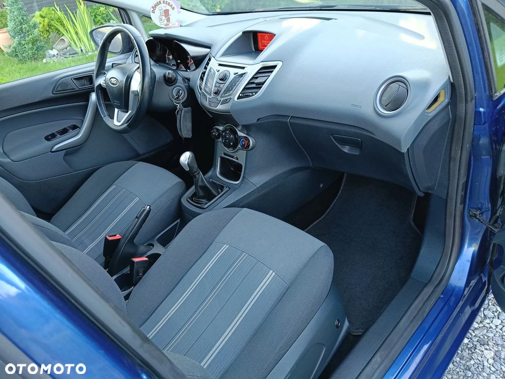 Ford Fiesta 1.25 Celebration - 7