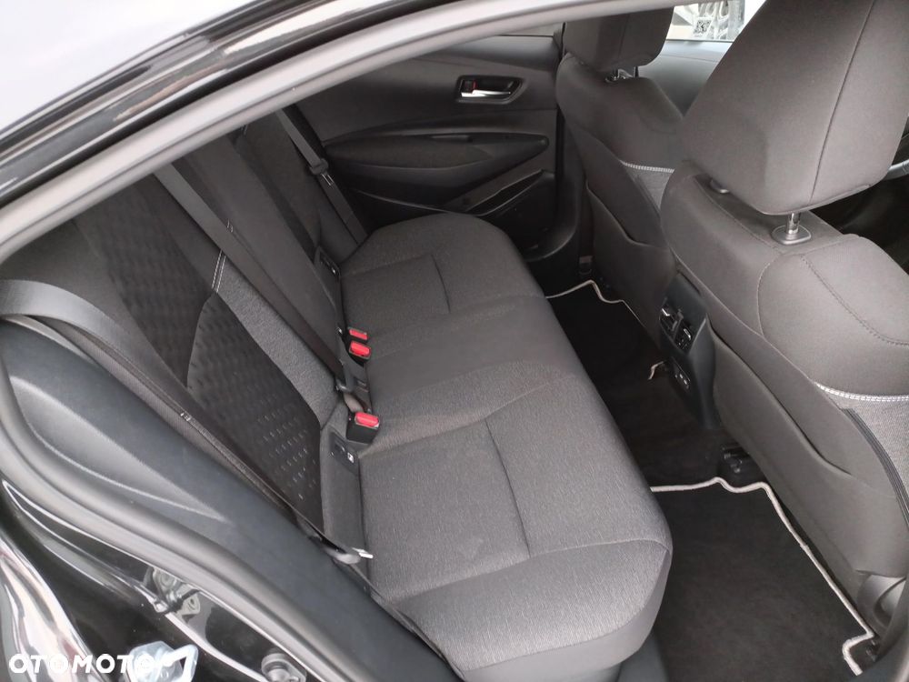Toyota Corolla 1.8 Hybrid Style - 11