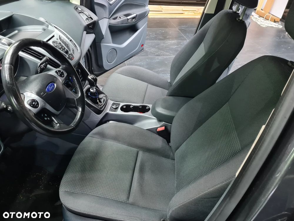 Ford C-MAX - 31