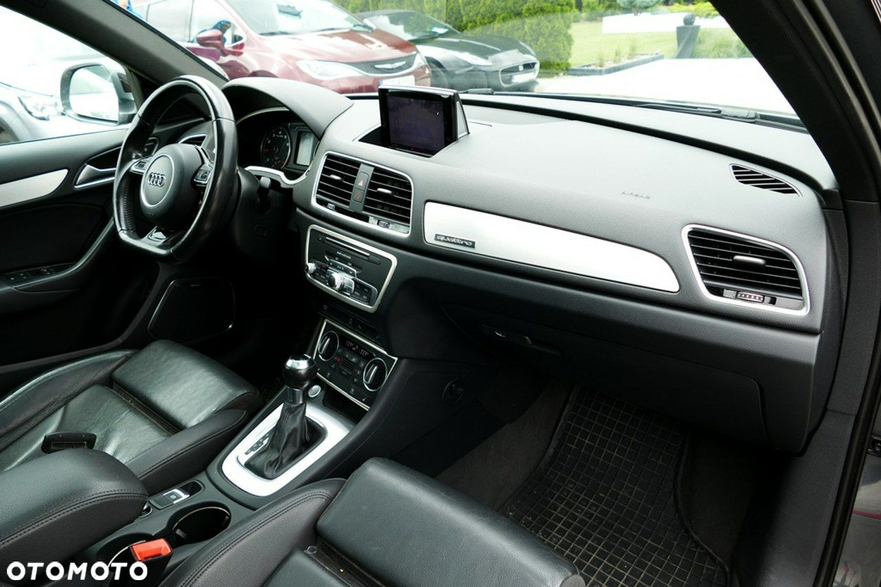Audi Q3 2.0 TFSI Quattro Sport S tronic - 21