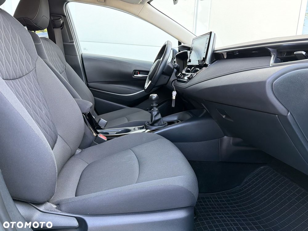 Toyota Corolla - 8