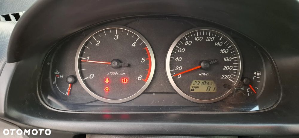 Mazda 2 - 15