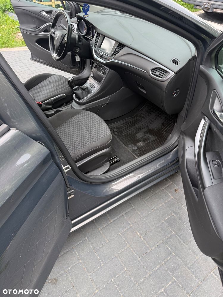 Opel Astra 1.6 CDTI Enjoy S&S - 24