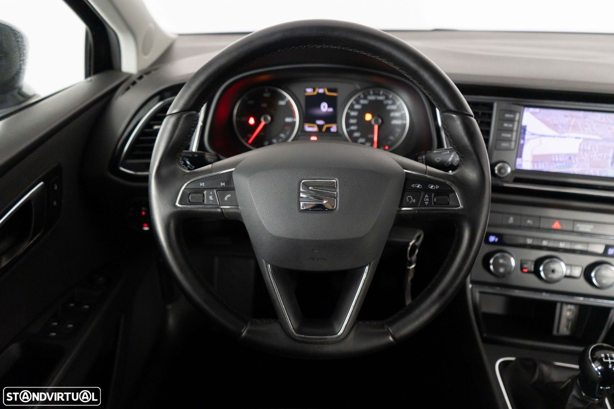 SEAT Leon ST 1.6 TDI Reference Ecomotive - 25