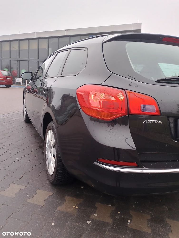 Opel Astra 1.4 T Enjoy S&S - 3