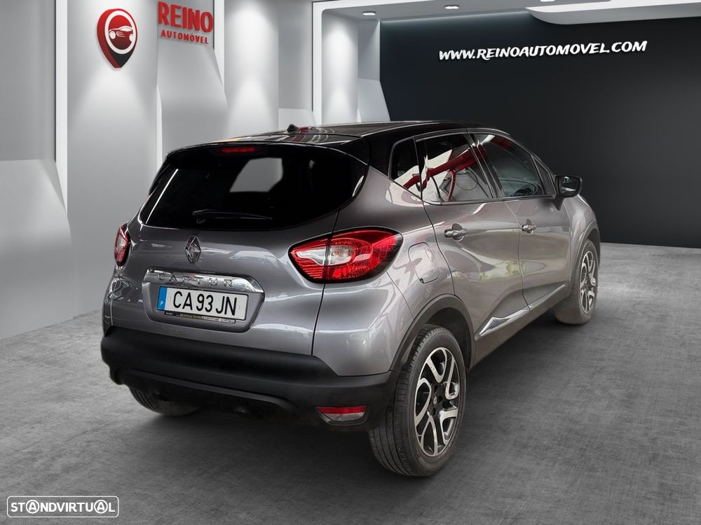 Renault Captur 0.9 TCE Exclusive - 3
