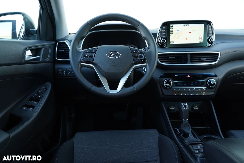 Hyundai Tucson blue 1.6 CRDi 2WD DCT Premium - 12