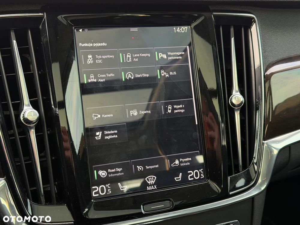 Volvo S90 T5 Momentum - 23