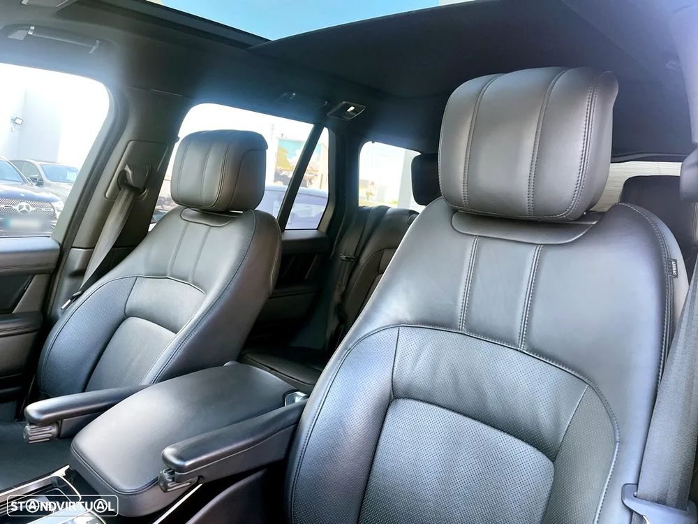 Land Rover Range Rover P400e Plug-in Vogue - 25