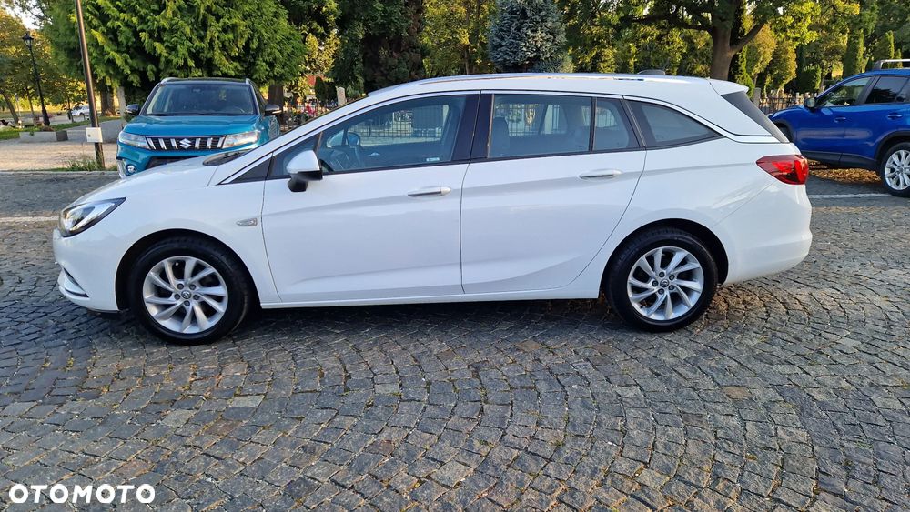 Opel Astra 1.4 Turbo Edition Sport - 3