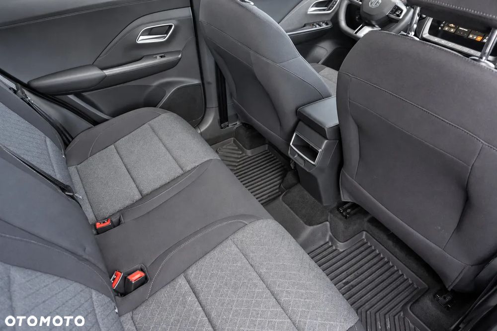 MG ZS 2025