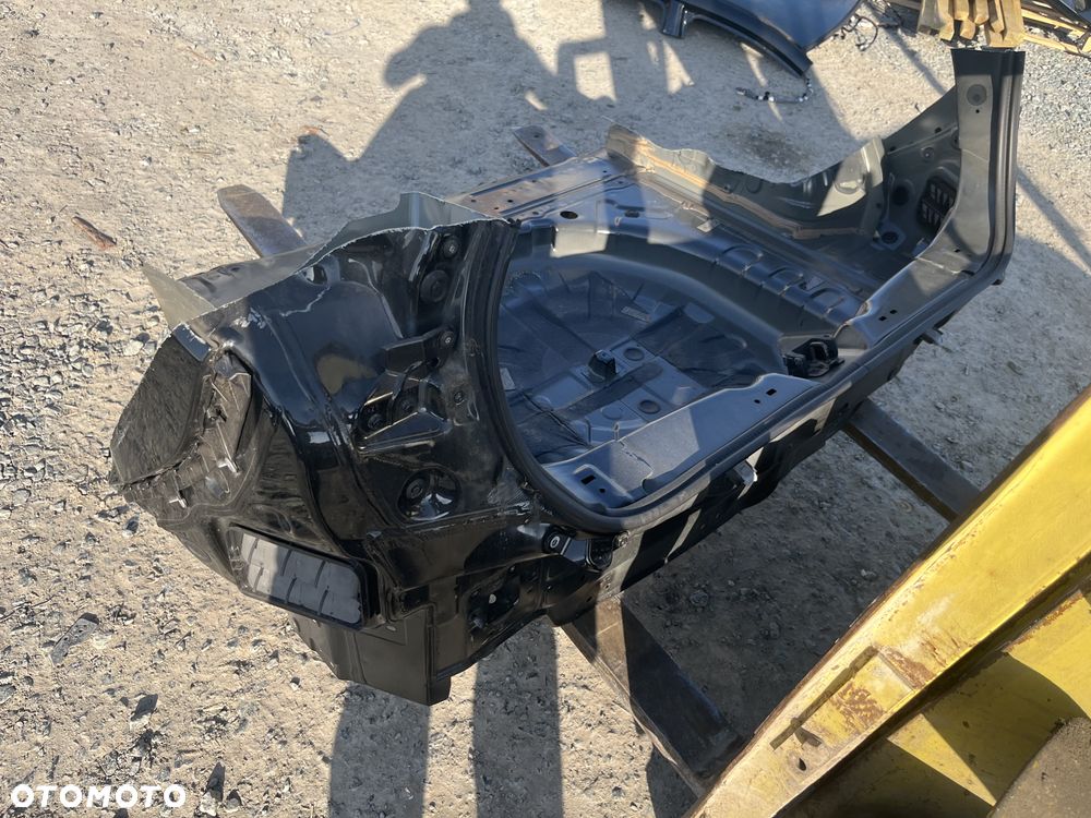 Pas tylny ćwiartka wanna Renault Kadjar - 4