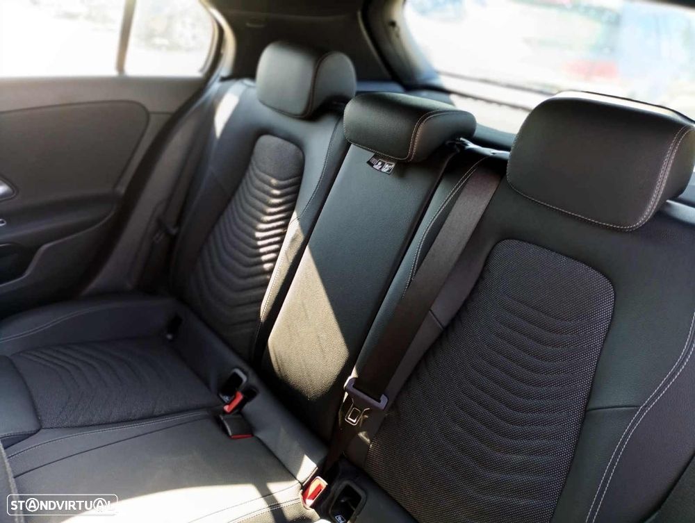 Mercedes-Benz A 200 Standard - 4