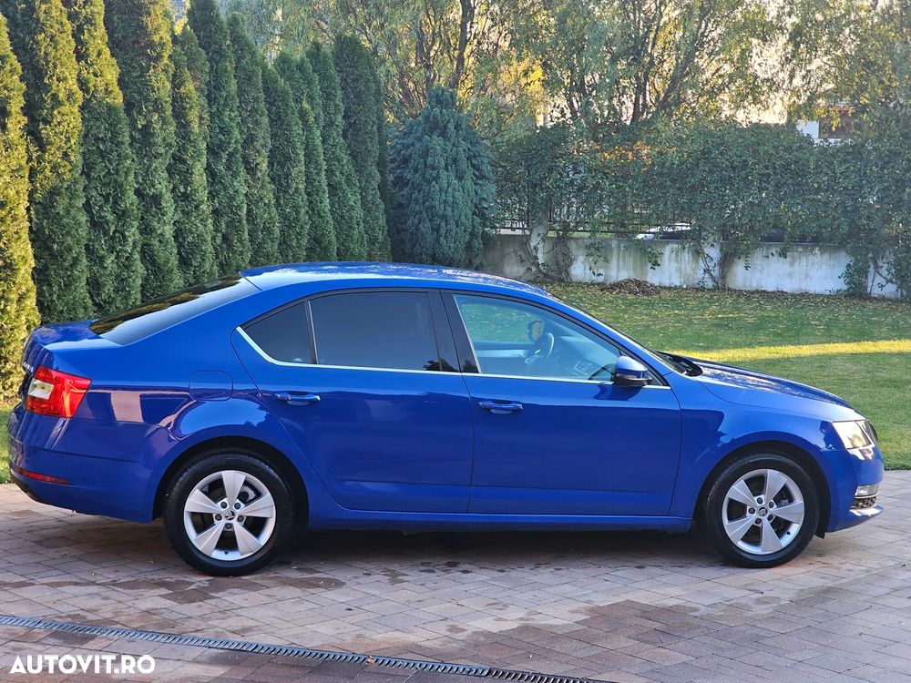 Skoda Octavia 1.6 TDI Ambition - 10