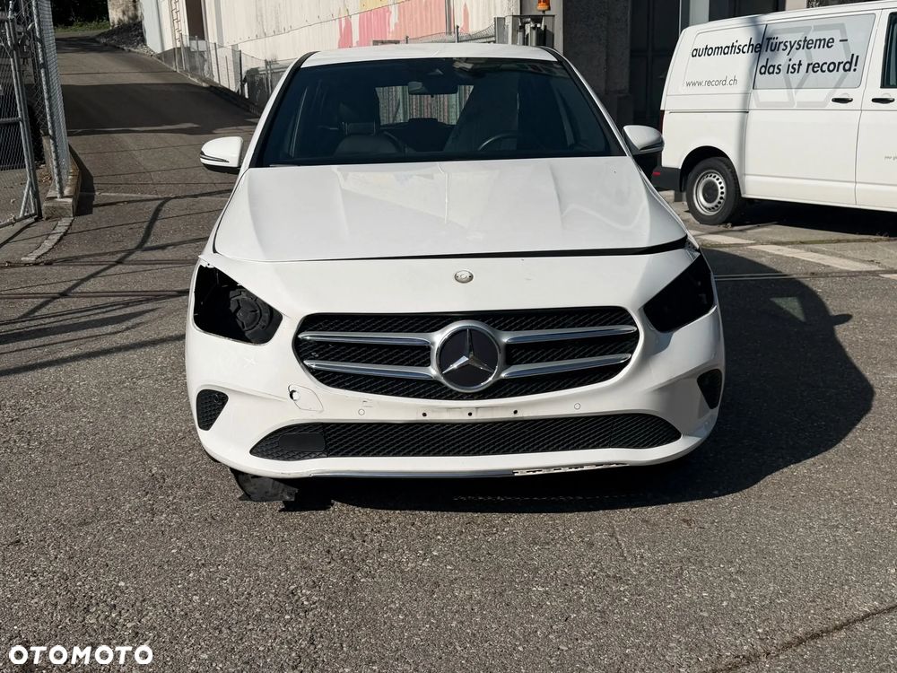 Mercedes-Benz Klasa B 200 d 8G-DCT - 3