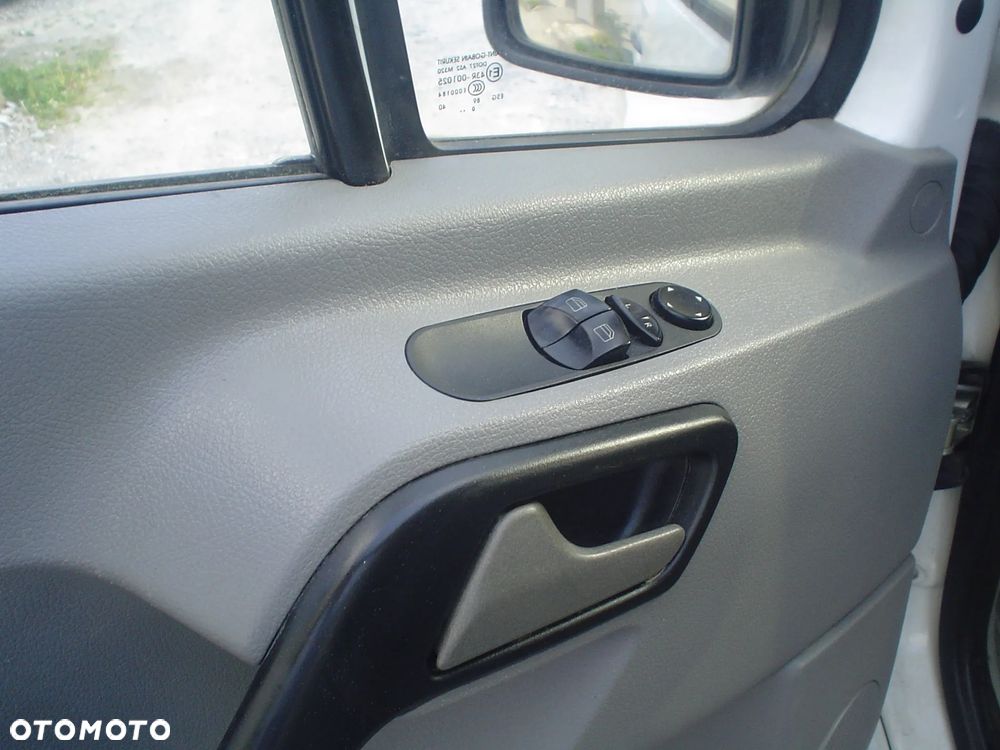 Iveco DAILY - 16