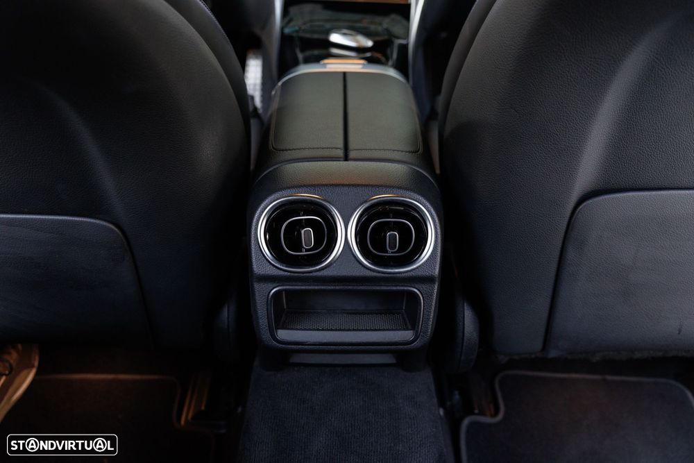 Mercedes-Benz C 300 d AMG Line - 15