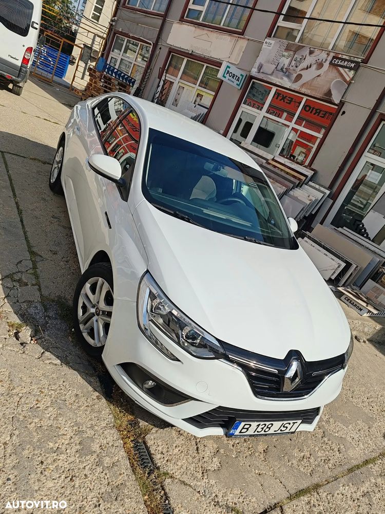 Renault Megane 2021 photo 3