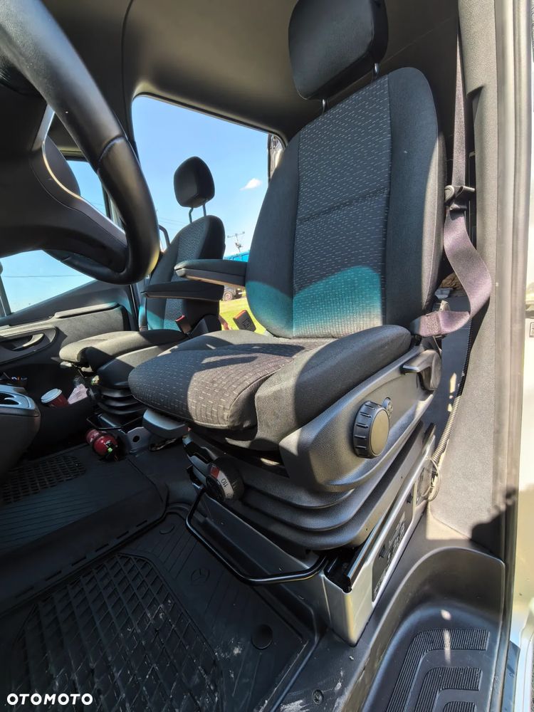 Mercedes-Benz SPRINTER 319 CDI - 12