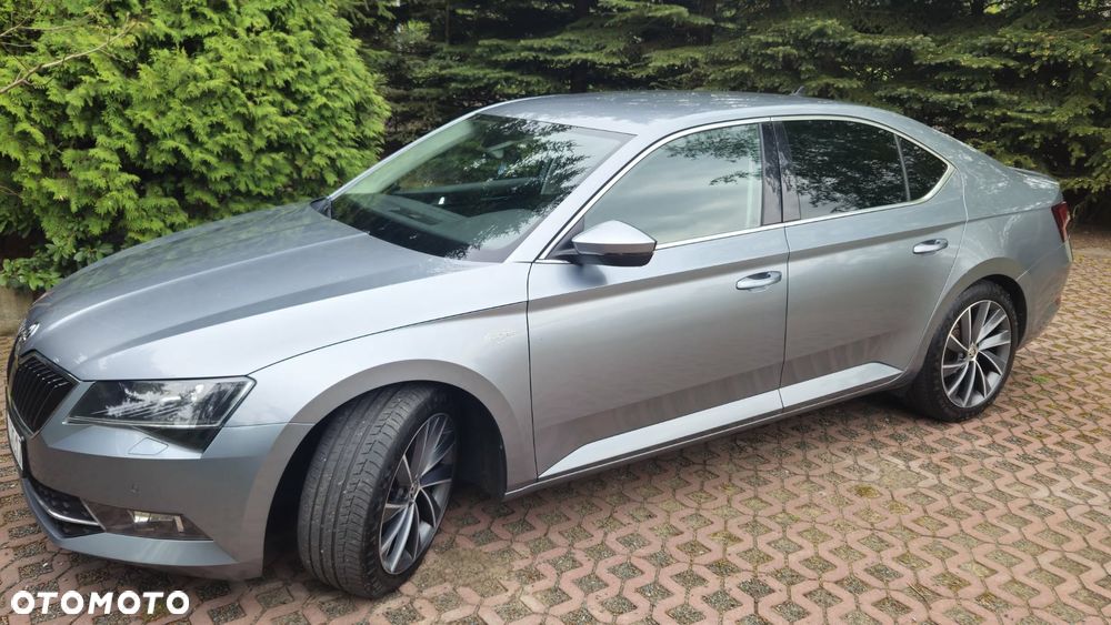 Skoda Superb 2.0 TDI L&K DSG - 1