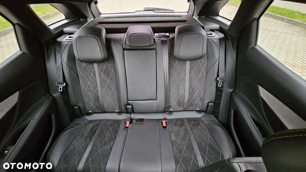 Peugeot 3008 BlueHDi 180 Stop & Start EAT8 GT - 11