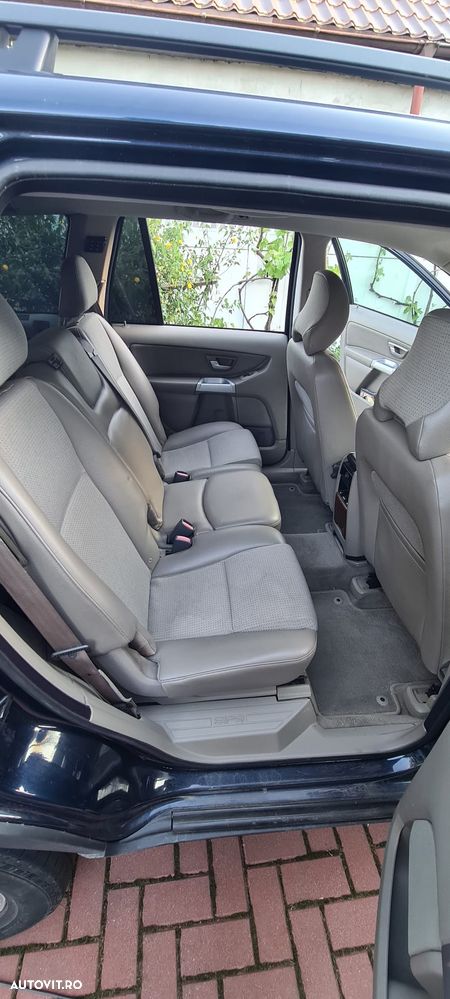 Volvo XC 90 2.4D Executive - 7