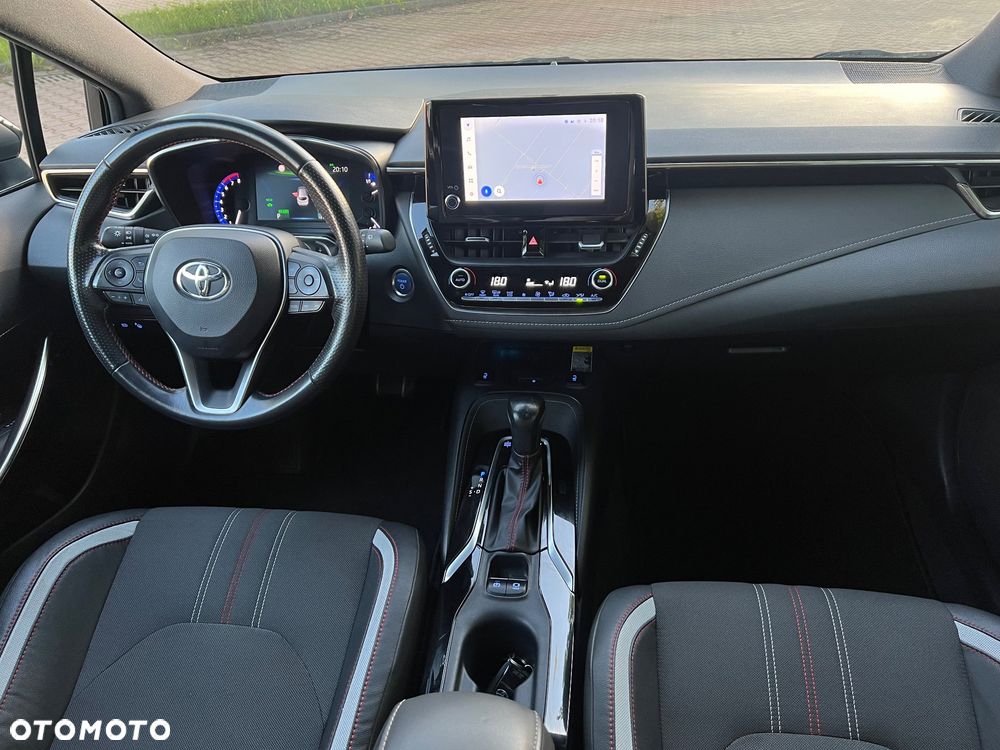 Toyota Corolla - 12