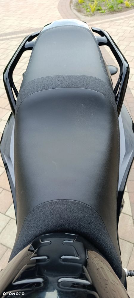 Yamaha FZ6 - 11