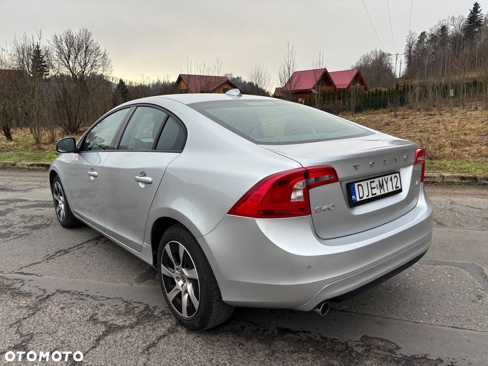 Volvo S60 D3 Geartronic Kinetic - 10