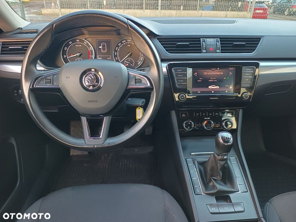 Skoda Superb 1.4 TSI ACT Active - 15