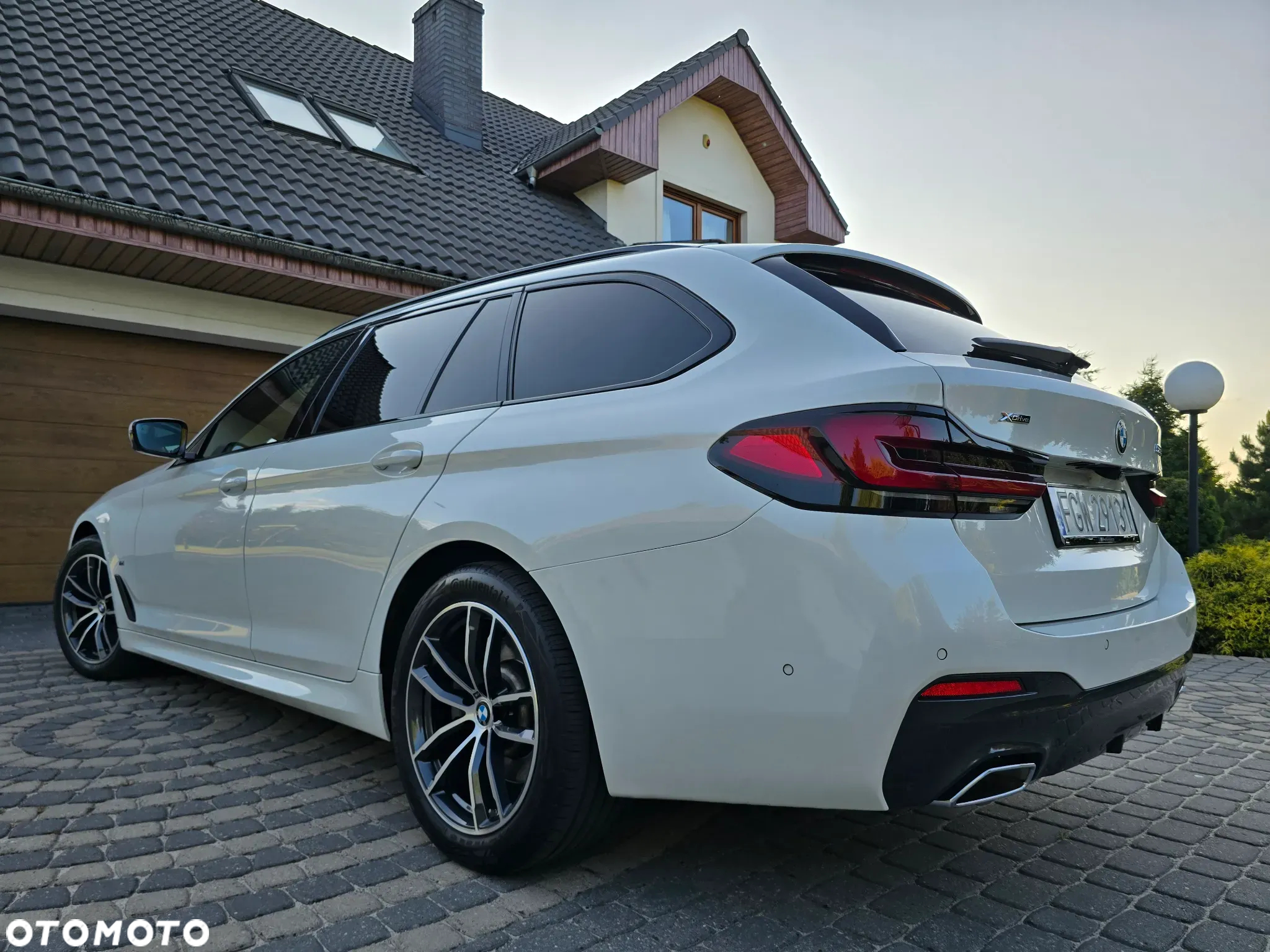 BMW Seria 5 520d xDrive M Sport sport - 12