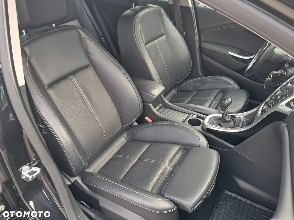 Opel Astra 1.4 Turbo Innovation - 22