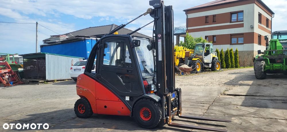 Linde H 35 Pełna kabina przesuw Diesel - 10