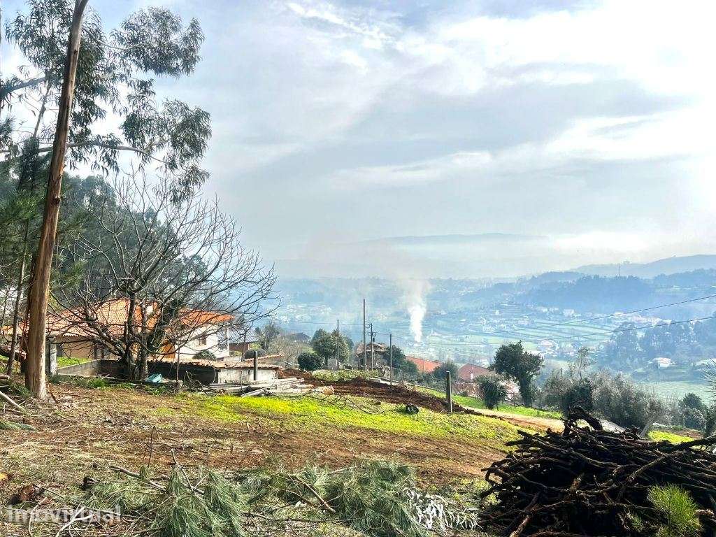 Terreno para construção de moradia com 1300m2 situado em Telões, Am... - Grande imagem: 3/9