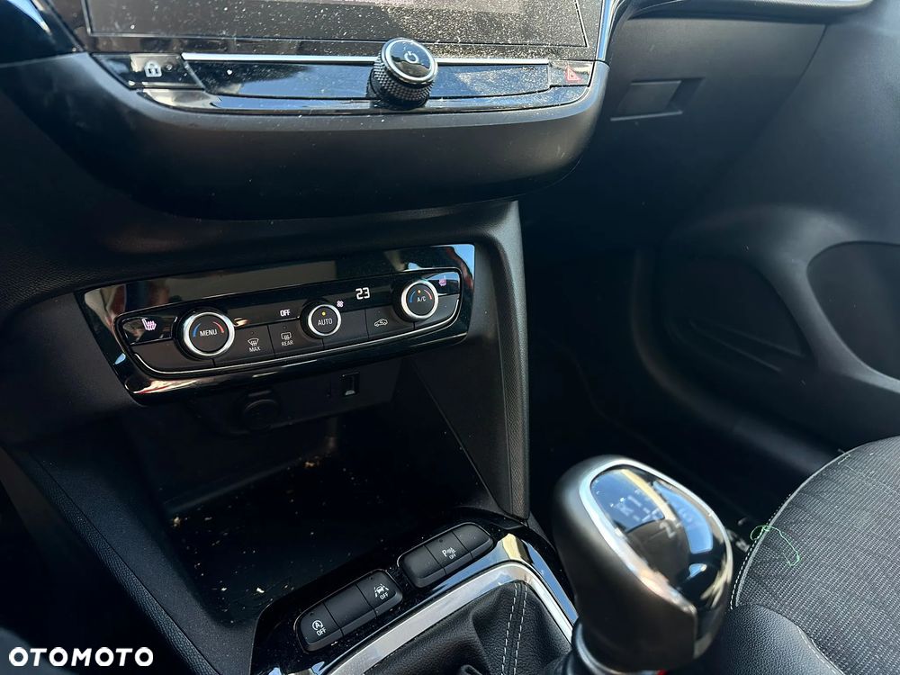 Opel Corsa - 11
