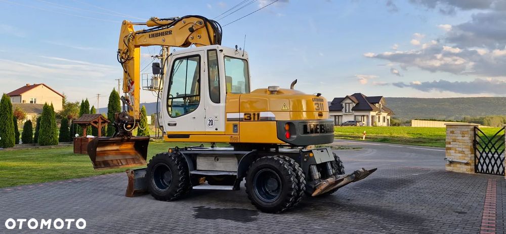 Liebherr A 311 Litronic/ Maszyna sprowadzona/ 8240H/ - 5