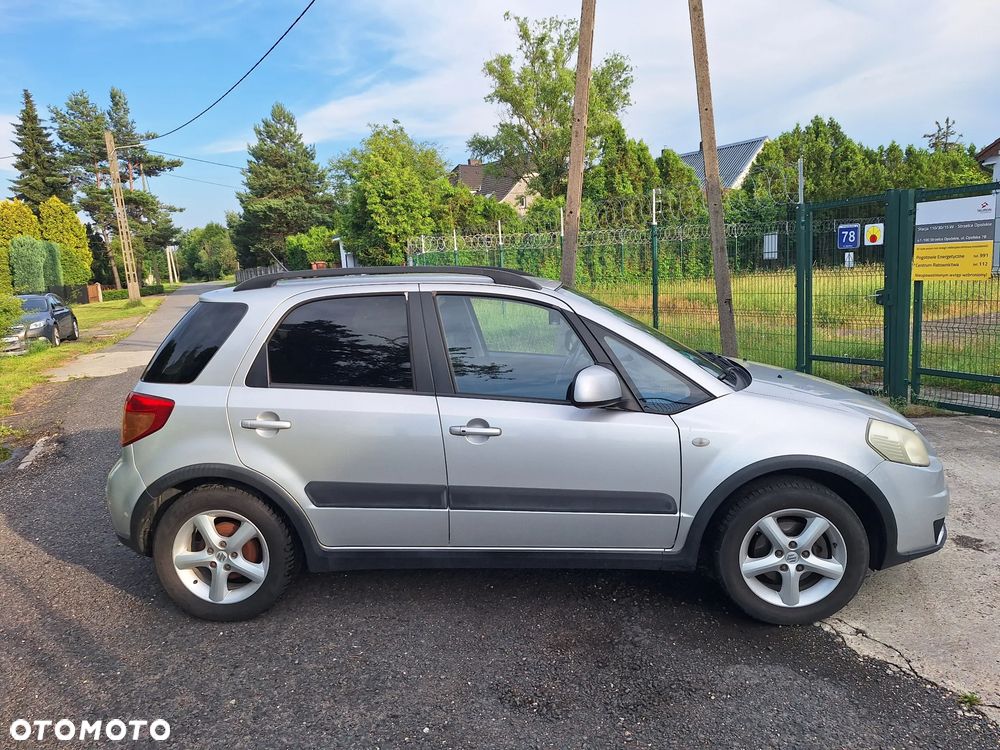Suzuki SX4 1.6 GS / Premium - 6