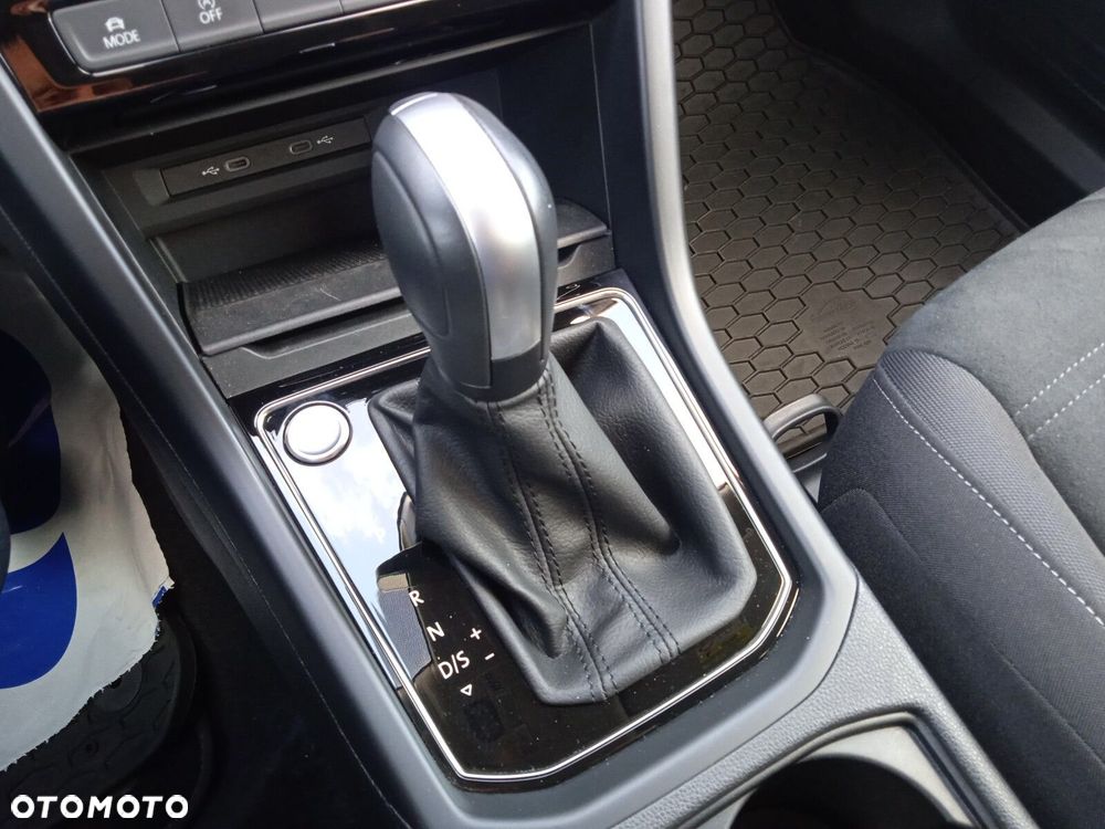 Volkswagen Touran 1.5 TSI EVO Highline DSG - 26