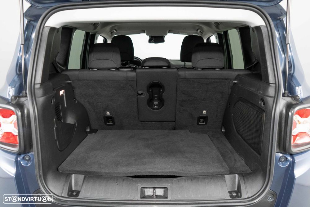 Jeep Renegade 1.3 TG 4Xe Trailhawk - 13