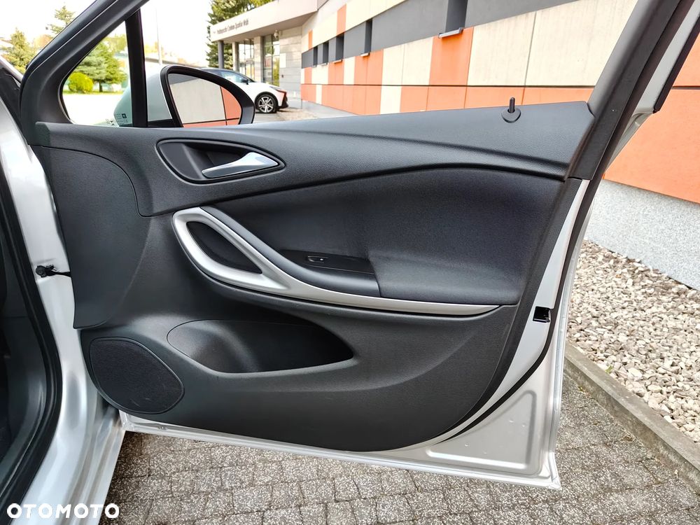 Opel Astra 1.2 T Edition S&S - 15