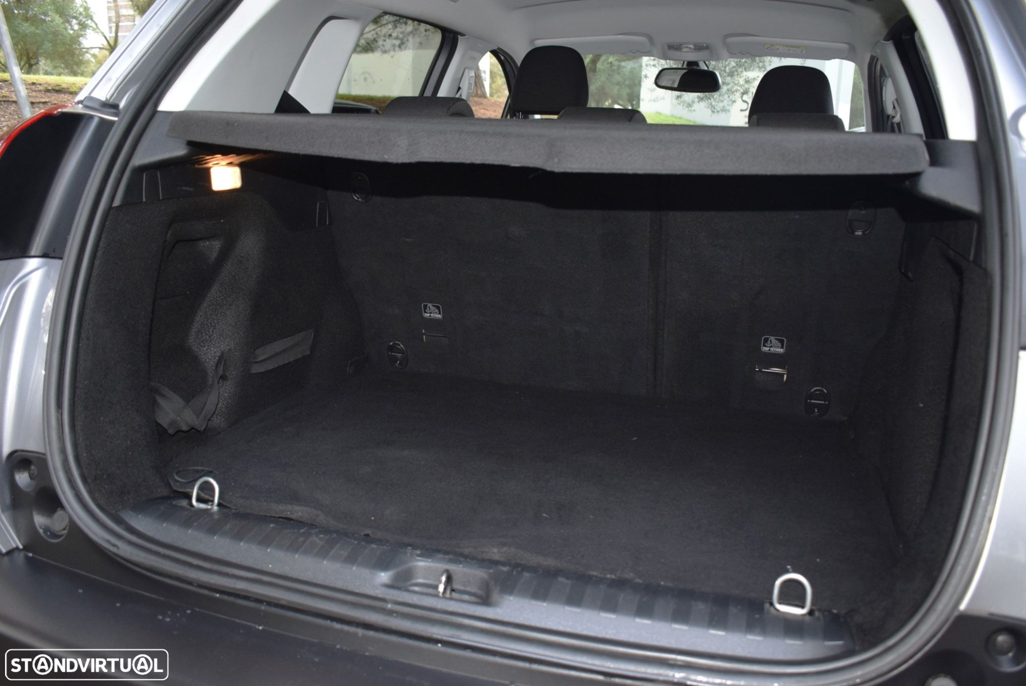 Peugeot 2008 PureTech 110 Style - 36
