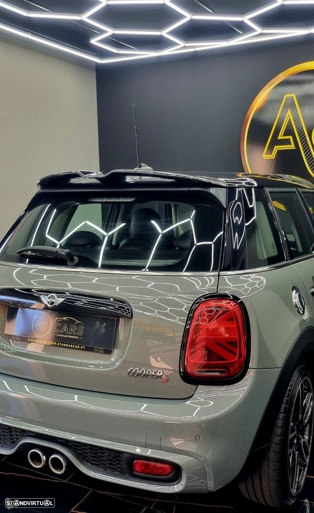 MINI 5 Portas Cooper S Auto - 34