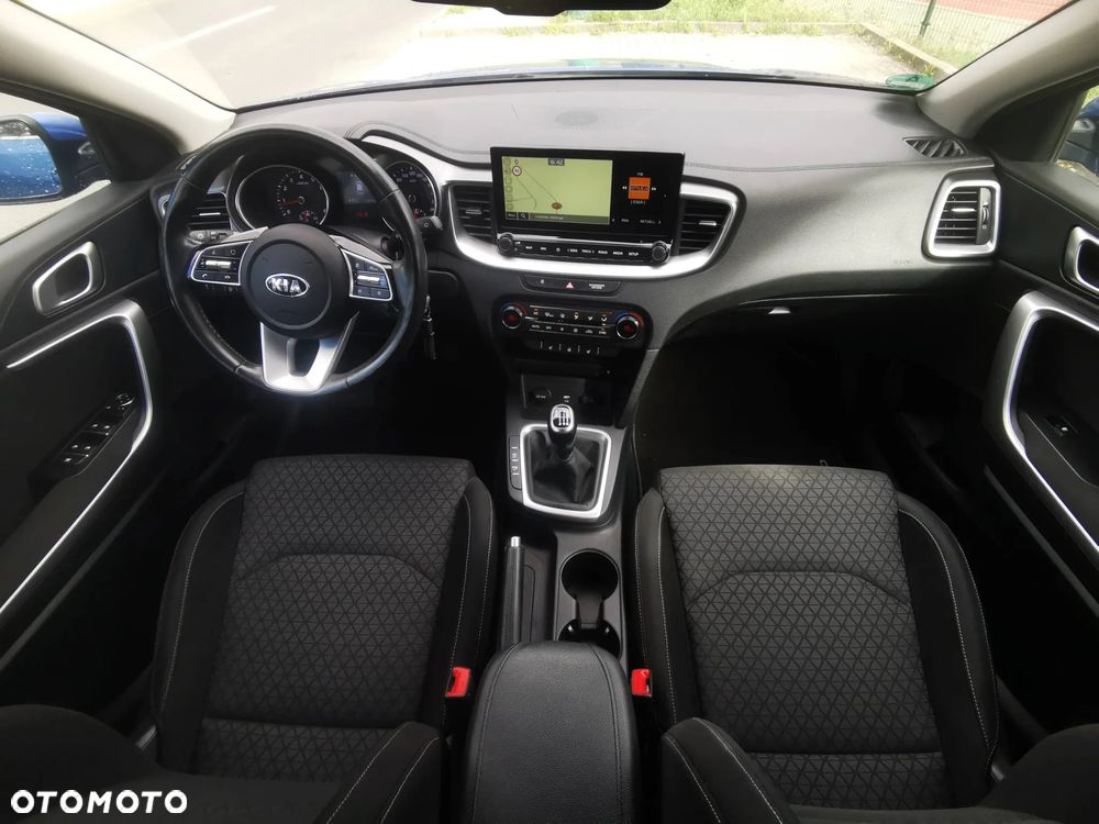 Kia Ceed 1.4 T-GDI OPF Platinum Edition - 8