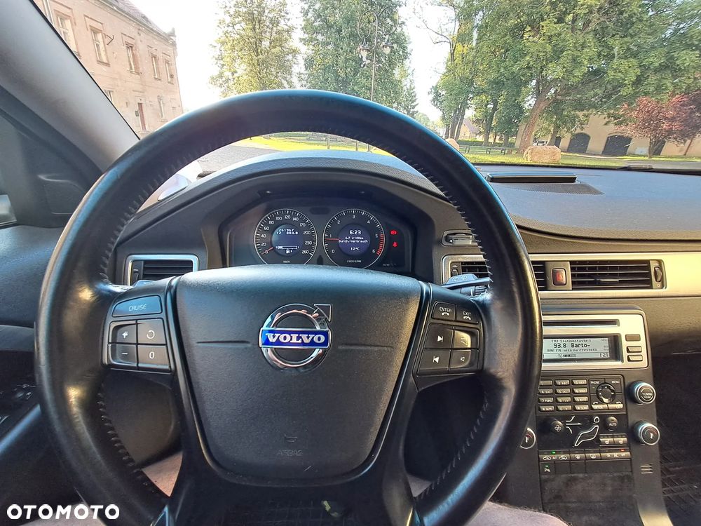 Volvo V70 2.0D Momentum - 2