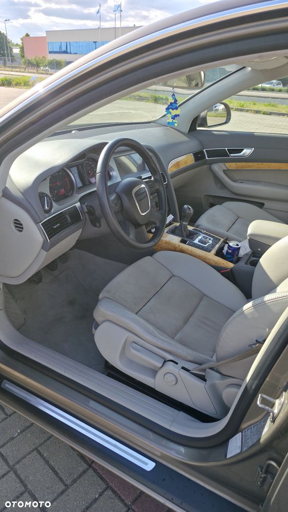 Audi A6 Avant 2.0 TDI - 6