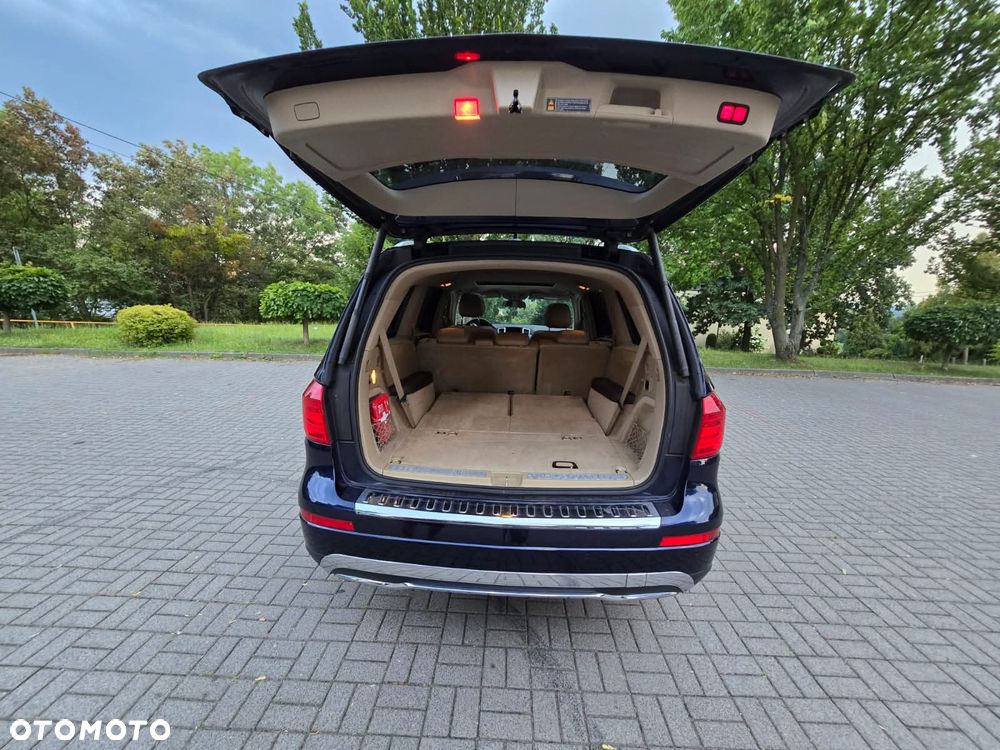 Mercedes-Benz GL - 5